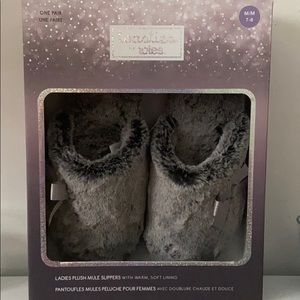 Toasties Grey Furry Slippers